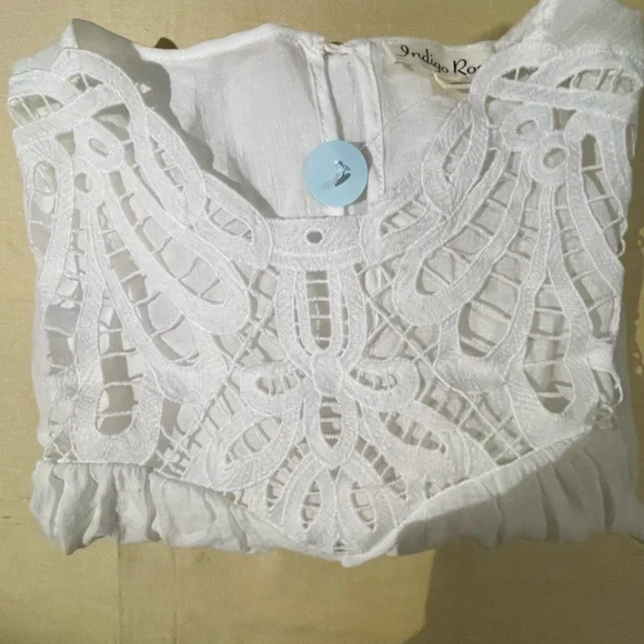 White Lace Women's Top - Picture 5 of 5